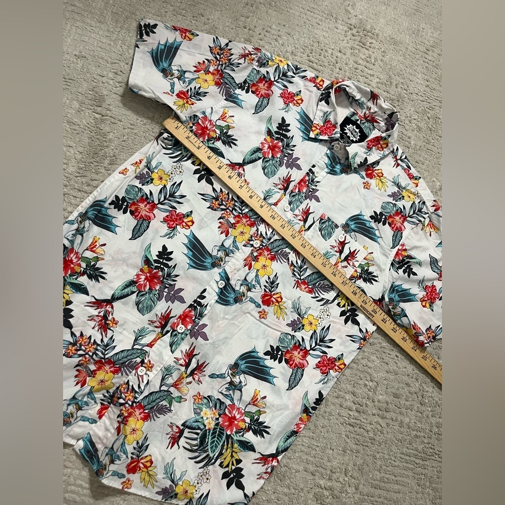 Batman Hawaiian Button Down Shirt - Picture 4 of 9